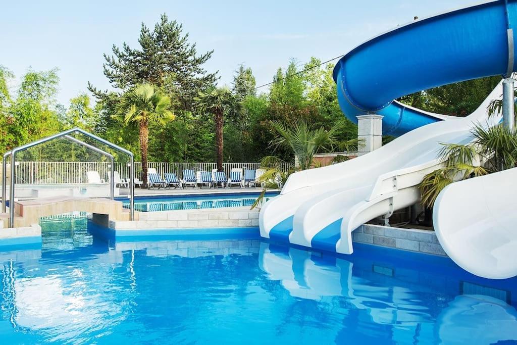 Chalet A Louer - 52M2 - Landes Сен-Жеур-де-Марен Экстерьер фото