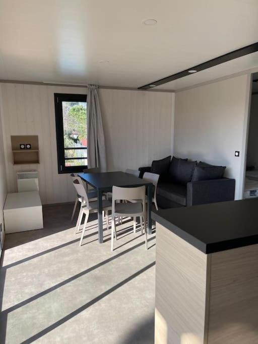 Chalet A Louer - 52M2 - Landes Сен-Жеур-де-Марен Экстерьер фото